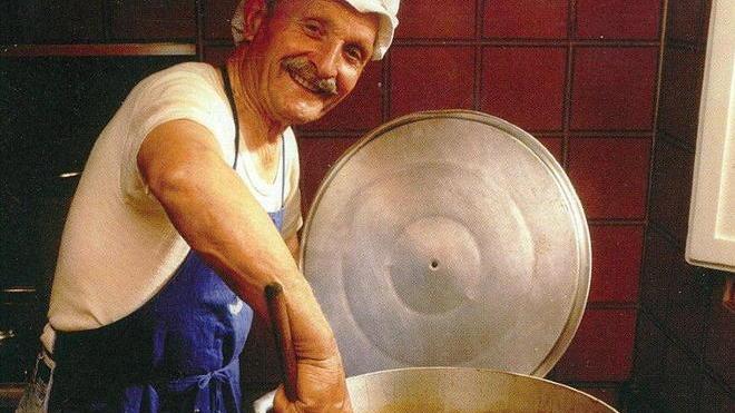 Addio a “Baffo”, il signore del vino