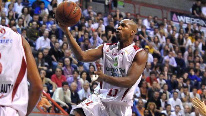 Hicks: «Abbiamo sbagliato troppo al tiro»