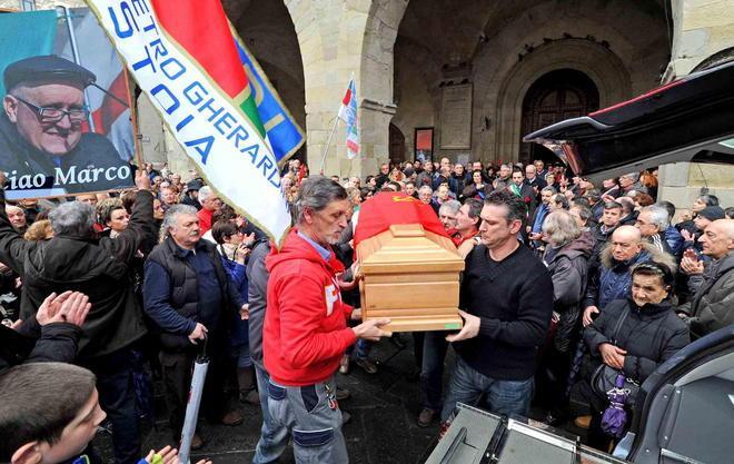 «Addio compagno»: pioggia di messaggi 