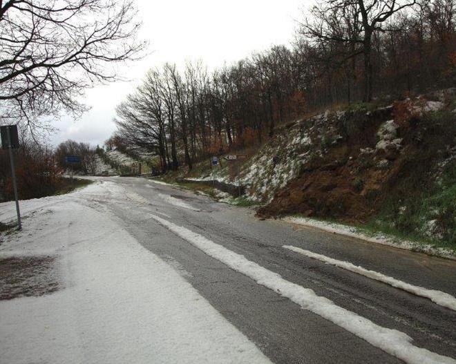 Violentissima grandinata lungo la provinciale soranese
