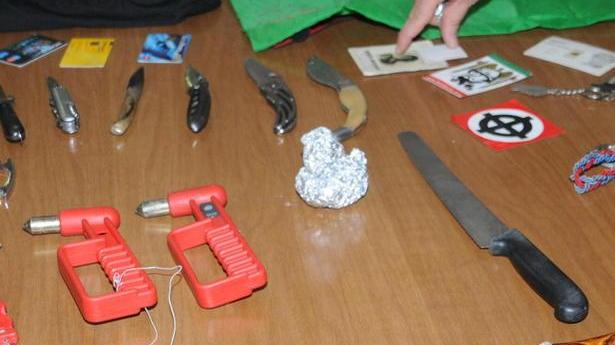 Denunciato per possesso di droga