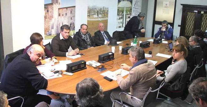 «I fondi per negozi non sono cari» 