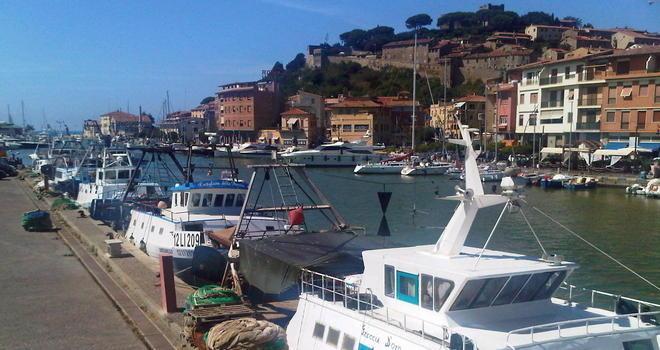 Mezzo milione per scavare il porto 