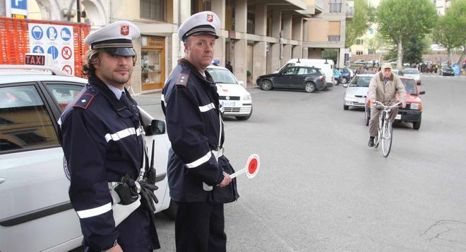 È arrivata la fumata bianca al via i controlli notturni 