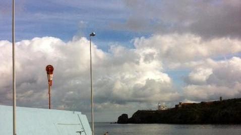 Cadavere affiora dal mare sull’isola di Capraia