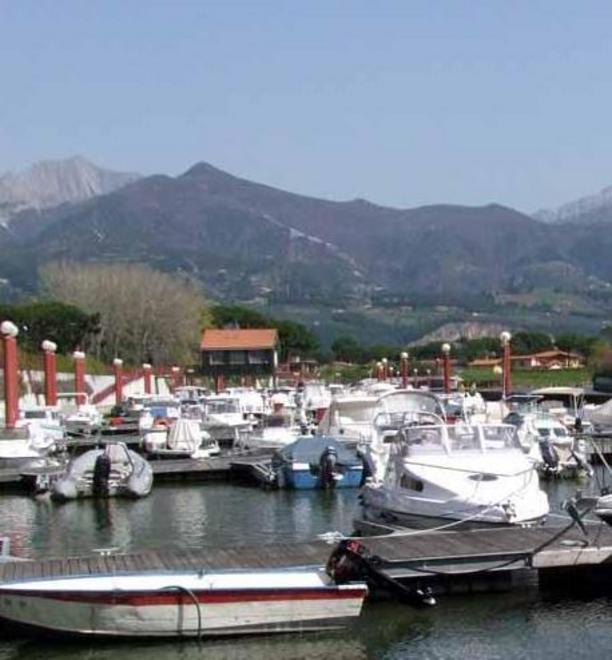 Rubati i motori di due barchette 