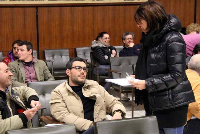 «Ma cari colleghi bisogna aprire di più i negozi» 