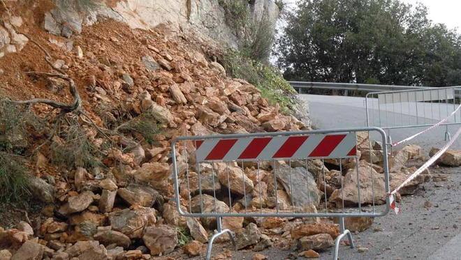 Sprofonda una strada danni per 200mila euro 
