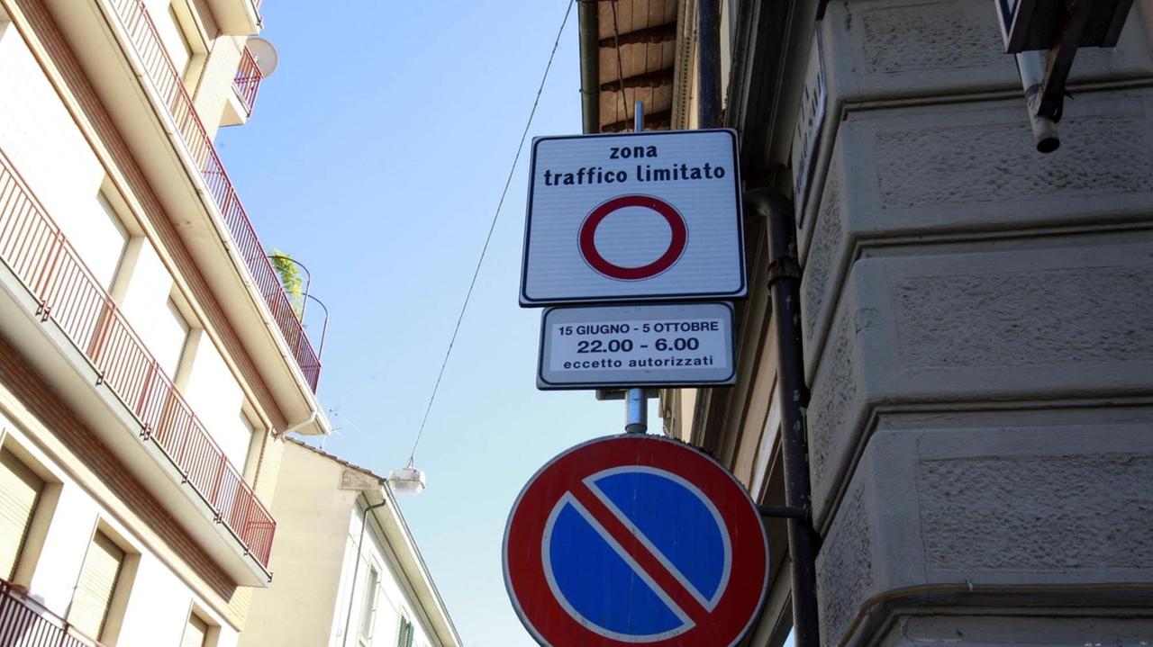 Varchi e bus, bando per la gestione