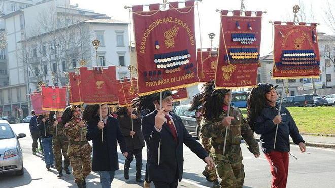 La fanfara dei bersaglieri per festeggiare l’unità d’Italia