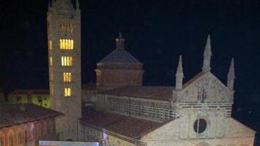 Lirica in piazza a Massa con Rigoletto e Trovatore