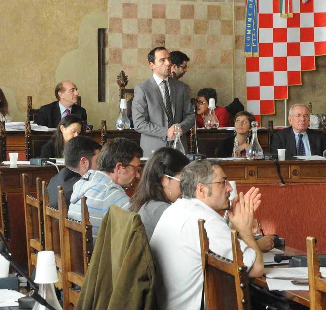 Parcheggi e navette ora convincono i commercianti 