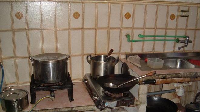 Chiuso dall’Asl un catering alle Badie