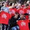 Gli azzurri a Coverciano, foto di gruppo contro il razzismo 