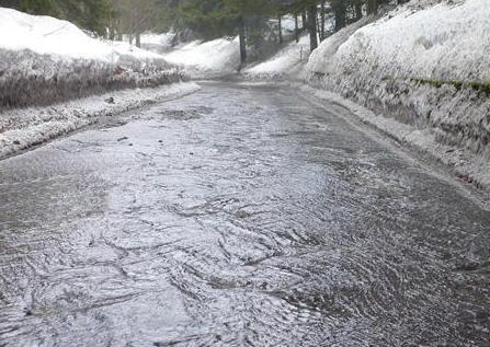 Frane a valle e slavine in quota 