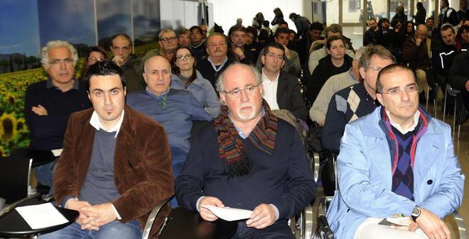 Passa il listone bloccato e non ci sarà direttore 