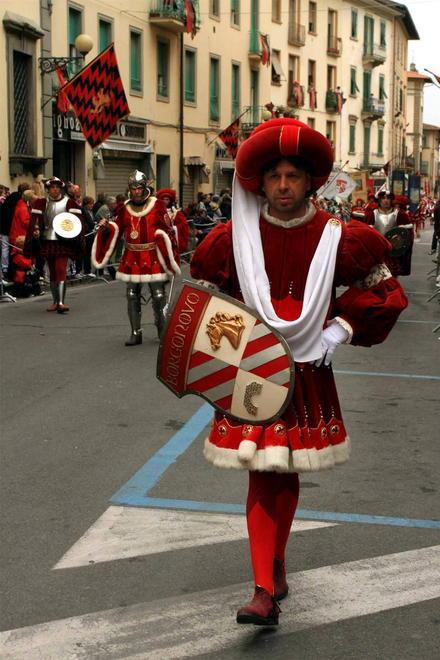 Quattro stelle per la festa di Borgonovo 