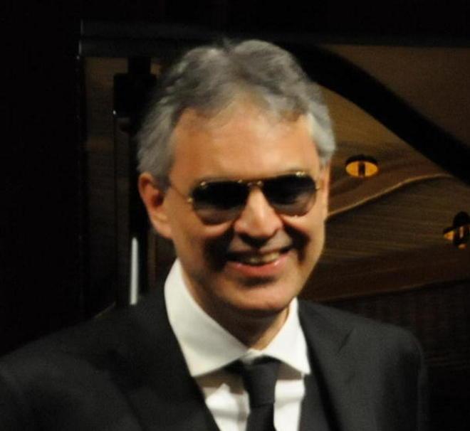 Bocelli premia