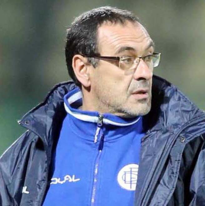 Difesa da inventare per la gara con il Bari dopo l’infortunio capitato ad Accardi
