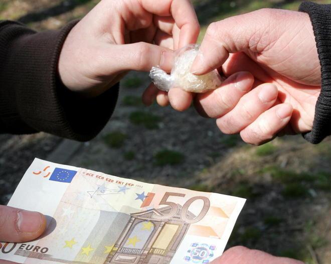 Arrestato per spaccio: aveva 40 dosi di cocaina in casa a Vinci 