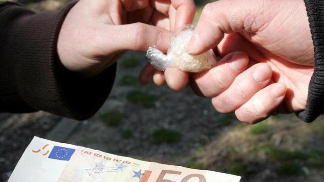 Arrestato per spaccio: aveva 40 dosi di cocaina in casa a Vinci
