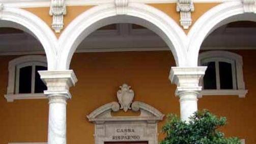 Carige rassicura: non vendiamo la Cassa di Carrara