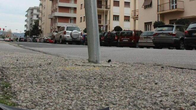 Motociclista travolto da un’auto dei carabinieri, è grave