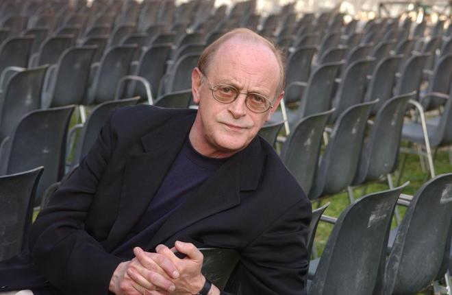 Vecchiano ricorda lo scrittore Antonio Tabucchi 
