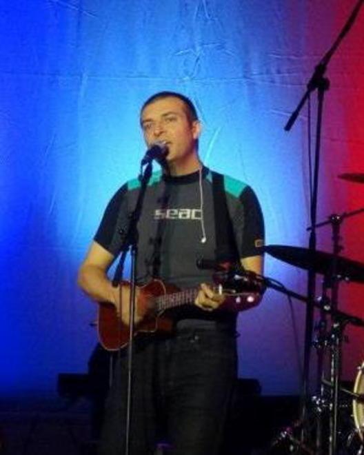 In concerto il virtuoso dell’ukulele