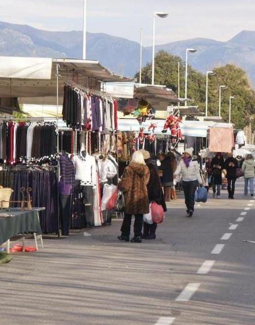 Mercato, i negozianti sparigliano le carte: vada sul viale Pistelli 