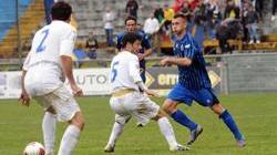 Il Pisa vince 2-1 su calcio di rigore