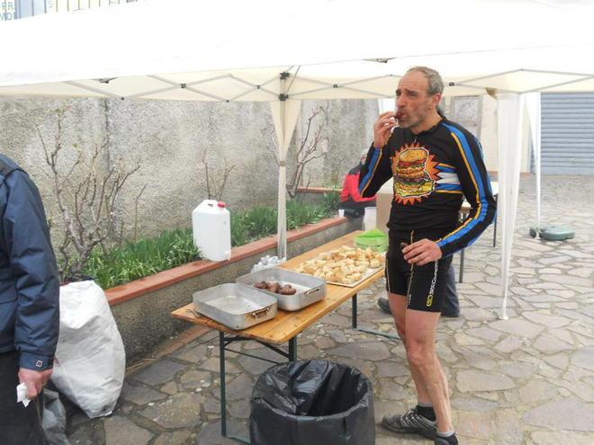Piero Sambrotta re della “Corri &amp;Salsiccia” di Migliana 