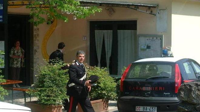 Due arresti per droga ed evasione