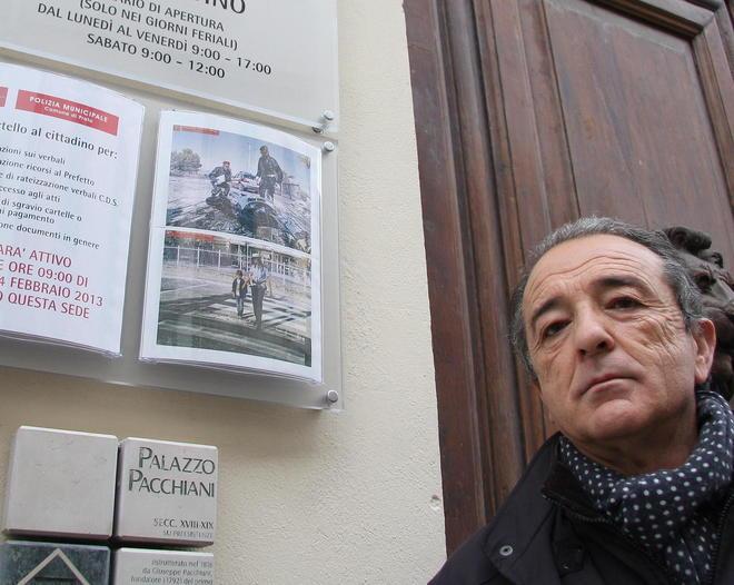 Picchia una vigilessa: arrestato, condannato e rimesso in libertà 
