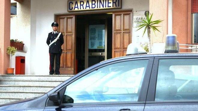 Sorpresi dai carabinieri con 50 grammi di cocaina purissima