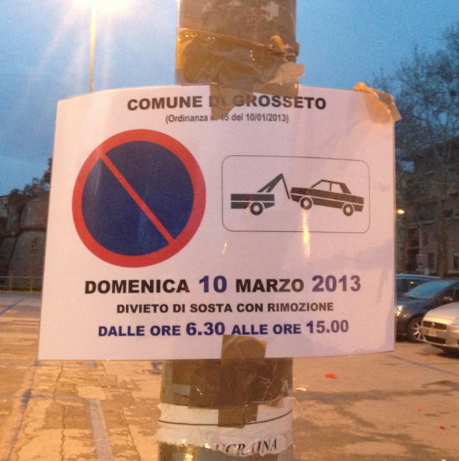 Diciotto auto rimosse per il mercato delle Palme 