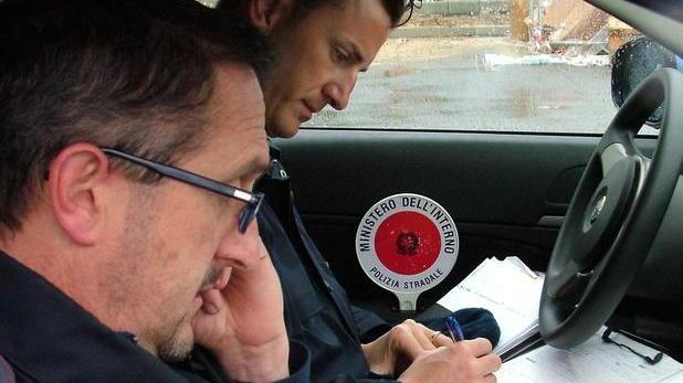 In auto senza assicurazione, 8 sequestri