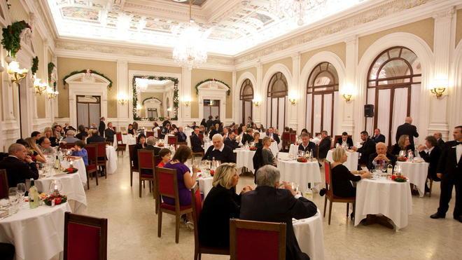 Assemblea dei locali storici al Grand Hotel & La Pace