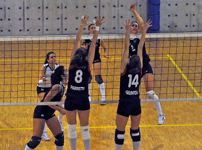 Viva Volley resta in corsa per i playoff 