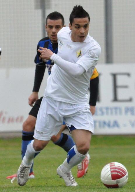 Essabr, un gol e tanti complimenti Fari sul Catanzaro 