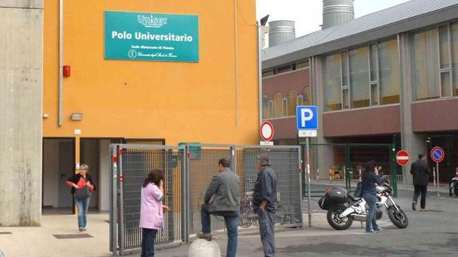 Capecchi (Pdl): «Polo Uniser svenduto»
