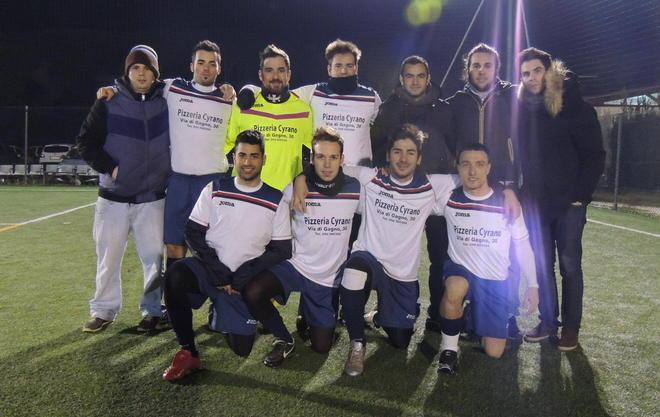 Calcio a 7 Acsi, la Pizzeria Cyranò ammazza il torneo: 2,8 punti a gara 