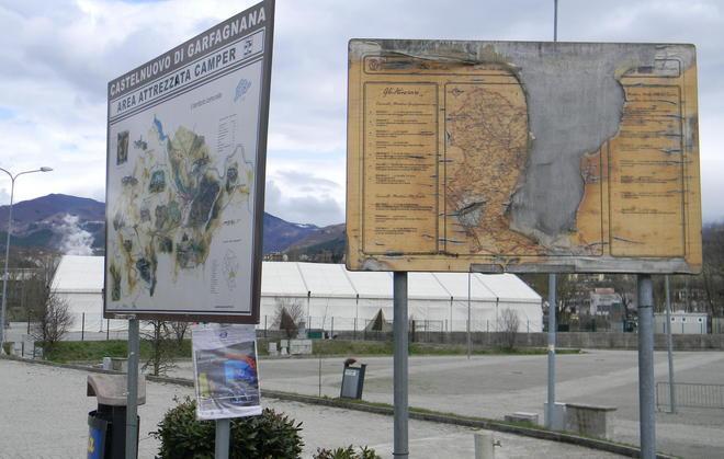 È illeggibile la cartina all’ingresso dell’area camper