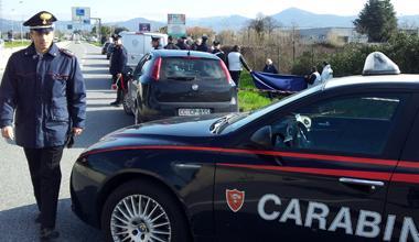 Trovato il cadavere di un uomo in un fossato al Macrolotto 