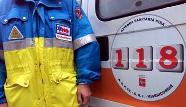 Malore fatale, pensionato muore in auto 
