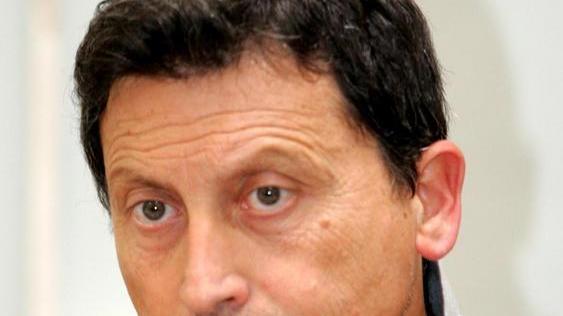 Outlet e ipermercati cambiano le regole esulta Confesercenti