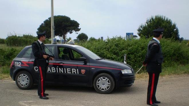 In auto con un po’ di “fumo”, fermati dai carabinieri