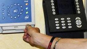 Per timbrare il cartellino si andrà all’ufficio del sindaco 