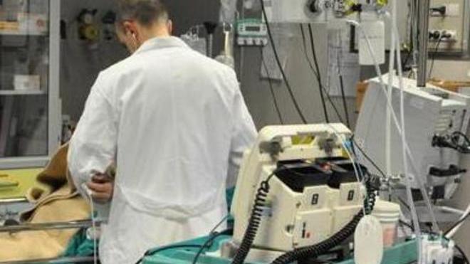 Madre morì di setticemia dottoressa a giudizio