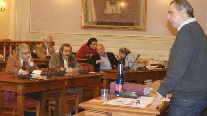 E l’agenda del sindaco slitta a dopo Pasqua